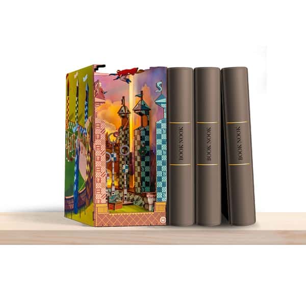 Book Nook Harry Potter Quidditch Field – Kit puzzle 3D in legno Revell