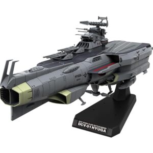 YAMATO STAR BLAZERS 3199-EFCF HYUGA CLASS BATTLECARRIER DCV-01 HYUGA-BANDAI