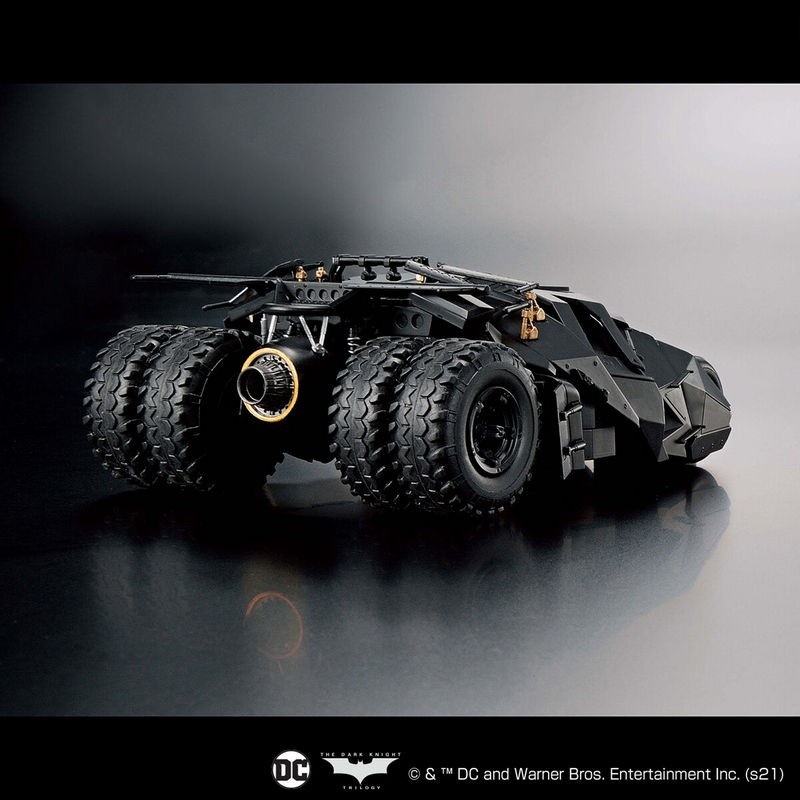 BATMOBILE-BATMAN BEGINS VER.-1/35-BANDAI - immagine 7